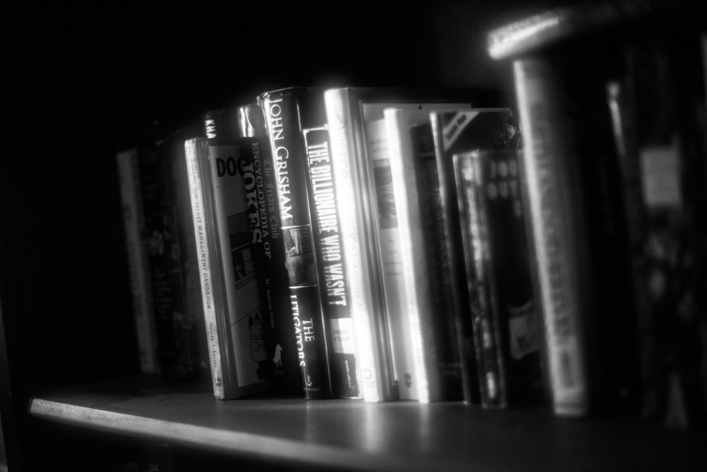 bOOKS_DSC8554-1